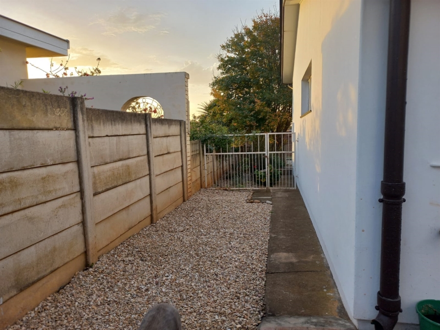 5 Bedroom Property for Sale in Fairbridge Heights Eastern Cape